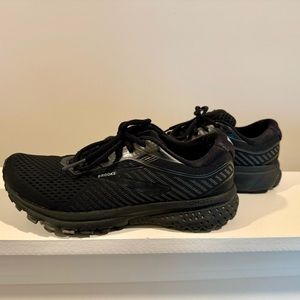 Brooks Ghost 12 size 8